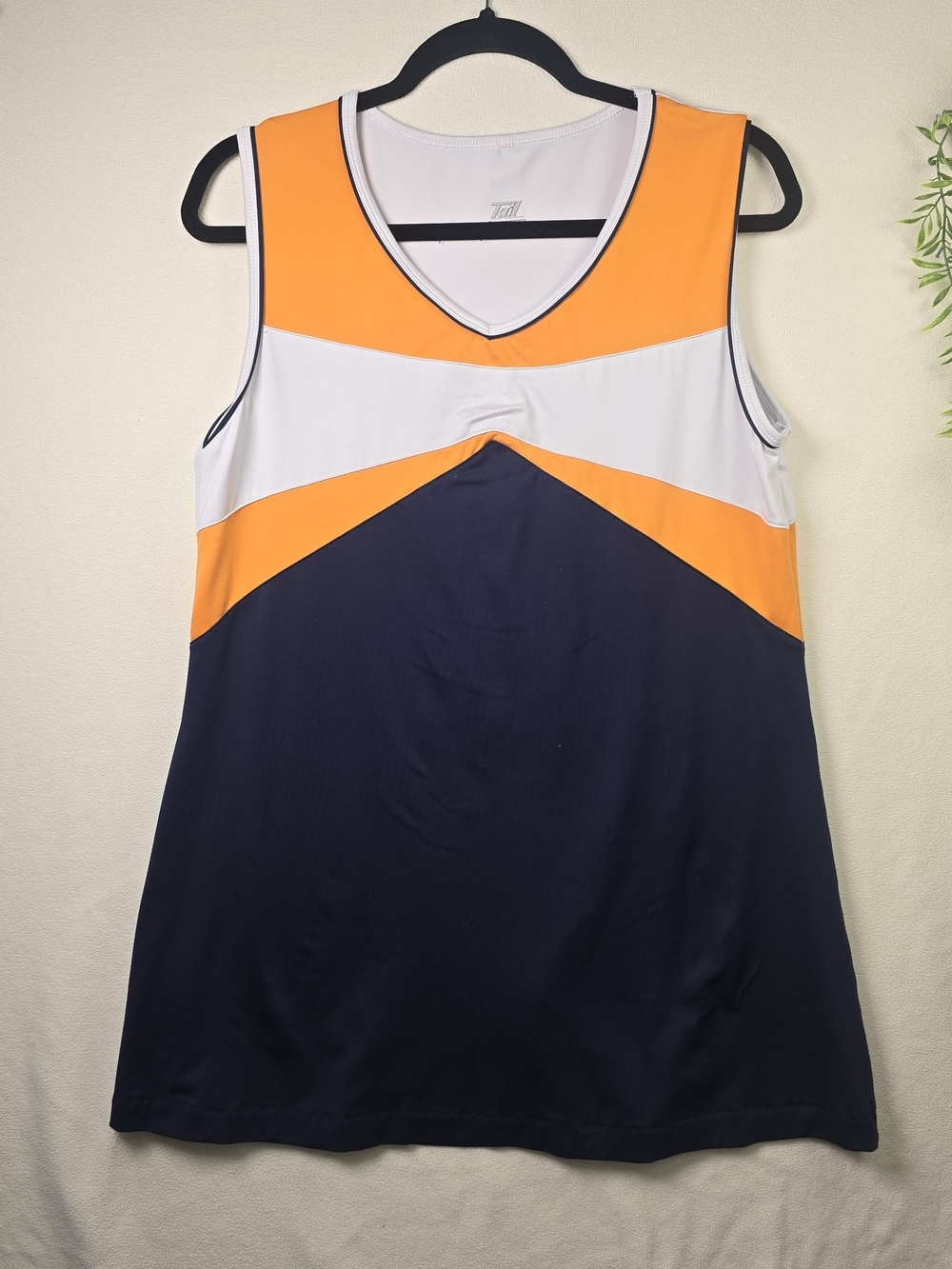 TAIL TENNIS DRESS COLOR BLOCK ORANGE NAVY WHITE VNECK SHELF BRA WOMENS XL